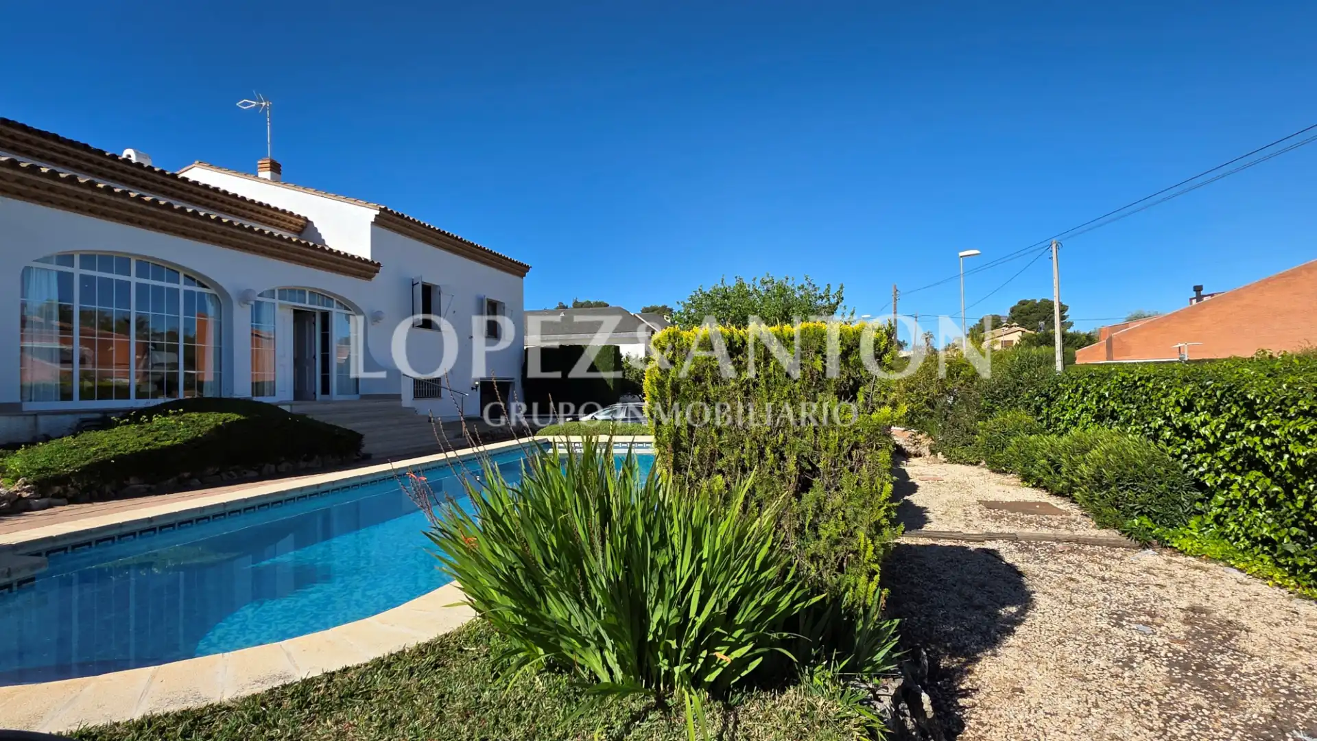 Exterior view of Houses for sale in L'Eliana  with Air Conditioner, Heating and Private garden