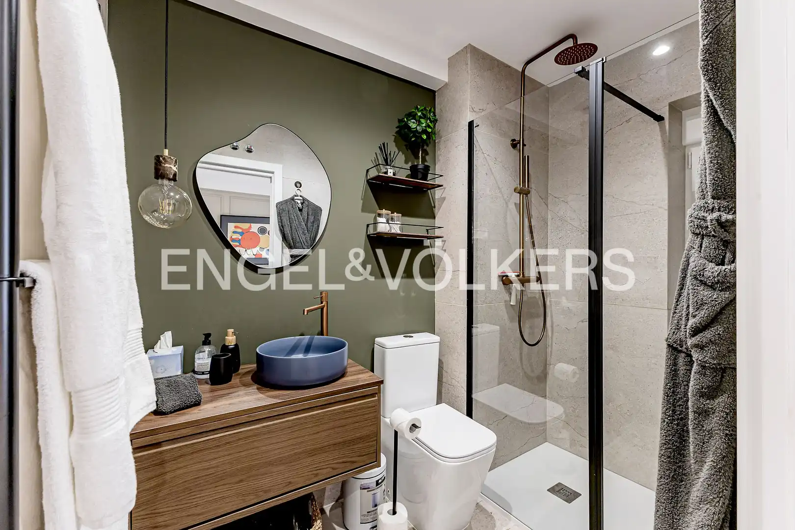 Baño de Piso en venta en Barcelona con Aire acondicionado, Calefacción y Parquet