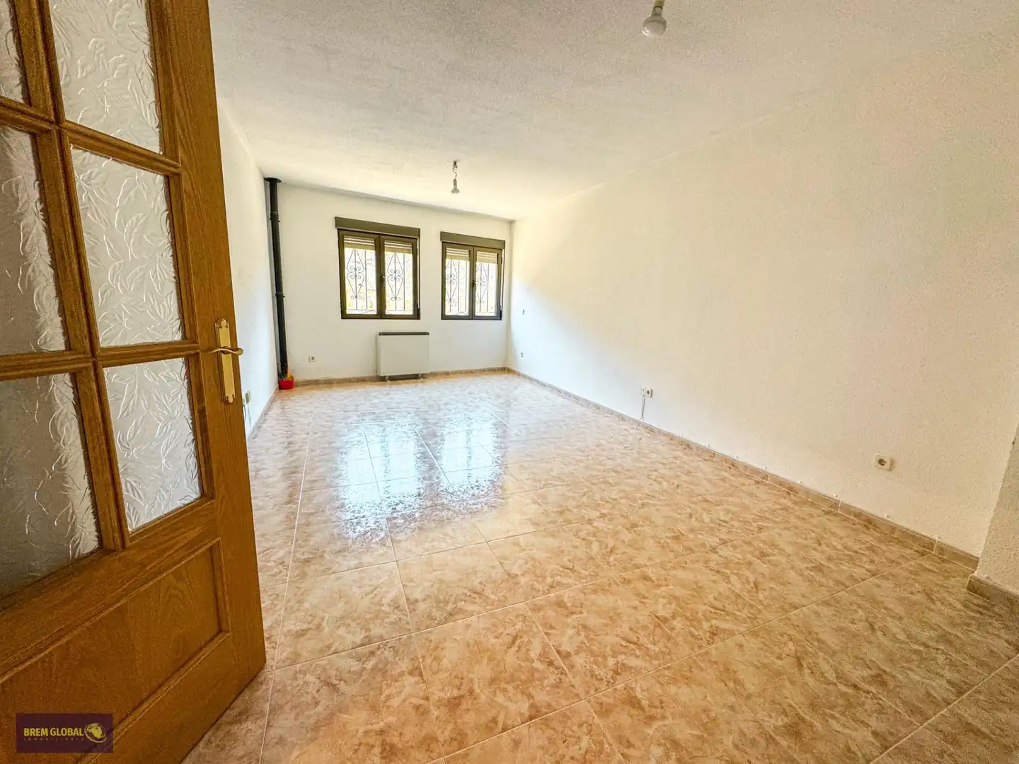 Living room of Detached homes for sale in Buitrago del Lozoya  with Heating, Storage room and Balcony
