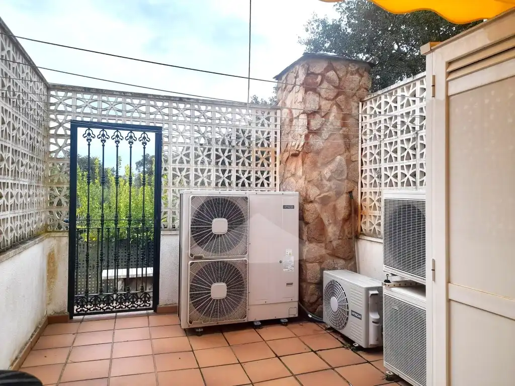 Casa o xalet en venda a Río Búrdalo, Avenida Elvas