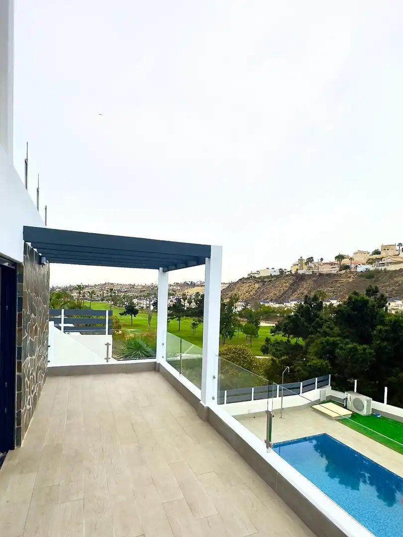 Terrassa de Casa o xalet en venda en Rojales amb Jardí privat, Terrassa i Piscina