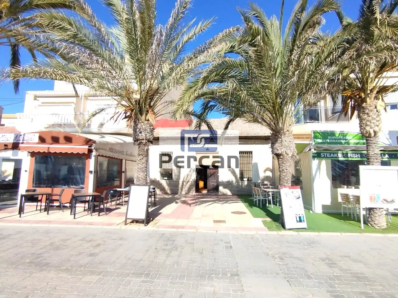 Exterior view of Houses for rent in El Campello  with Air Conditioner, Terrace and Furnished
