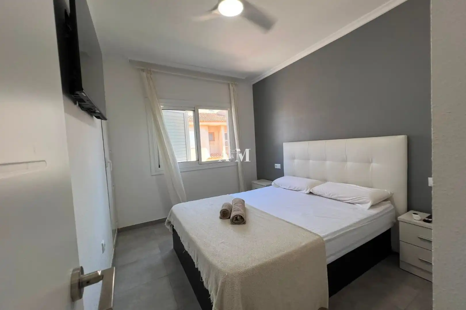 Schlafzimmer von Einfamilien-Reihenhaus zur Miete in Santa Pola mit Klimaanlage, Heizung und Privatgarten