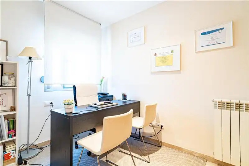 Piso en venta en  Palma de Mallorca con Aire acondicionado, Terraza y Piscina comunitaria