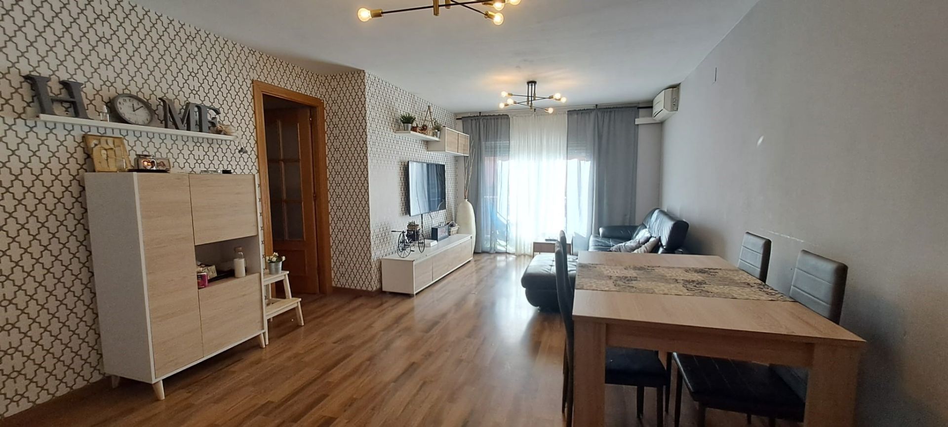 Living room of Flat for sale in Vallirana  with Air Conditioner, Heating and Terrace