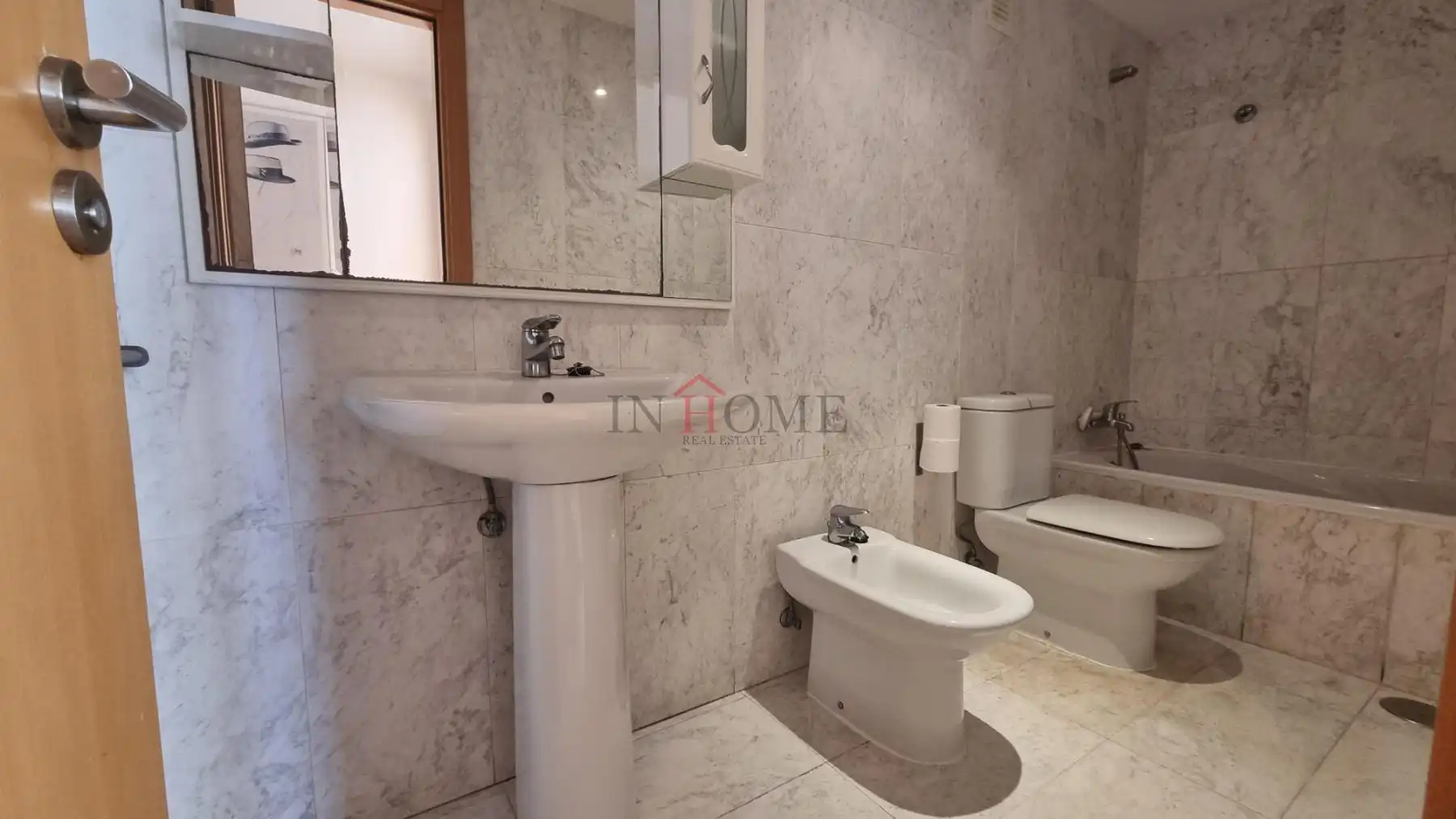 Apartment with pool for sale in Playa de Poniente, imagen 16