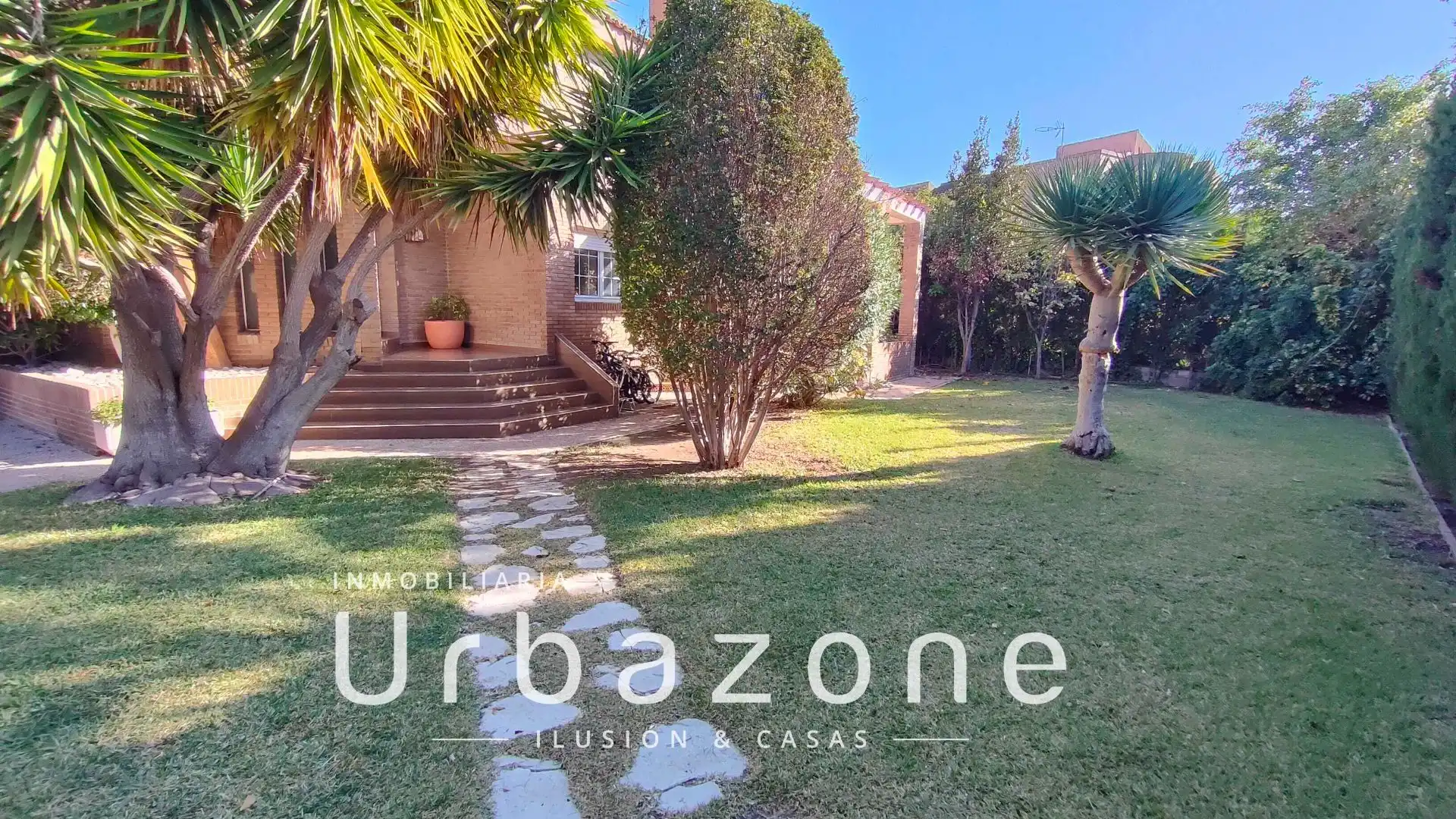 Vista exterior de Casa o chalet en venta en Mutxamel con Aire acondicionado, Calefacción y Jardín privado