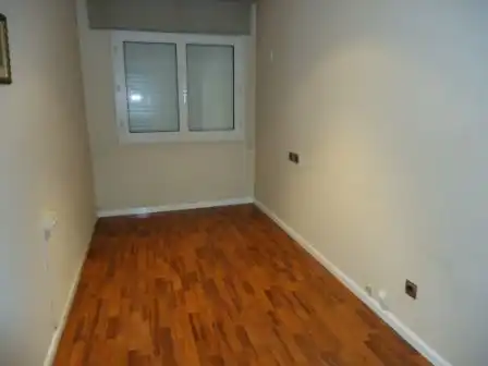 Apartments for rent in Instituts - Universitat