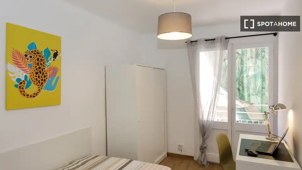 Piso de alquiler en Collblanc