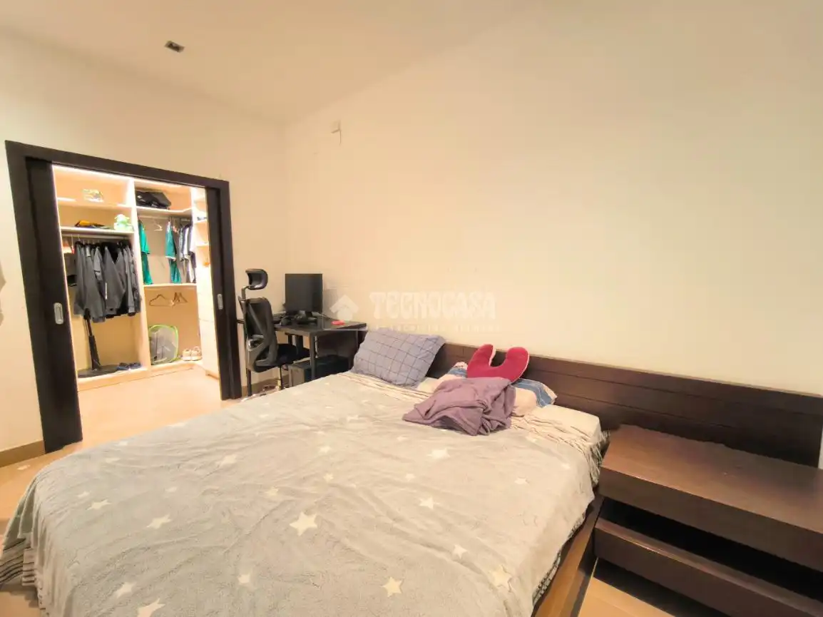 Habitación de Piso en venta en Barcelona con Balcón