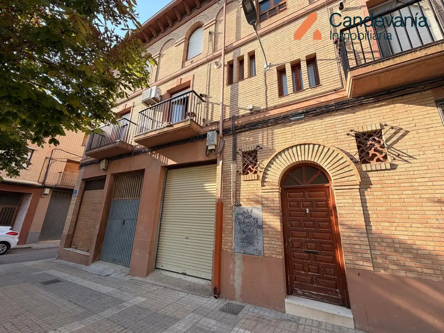Business premises for sale in Calle Conserans, imagen 2