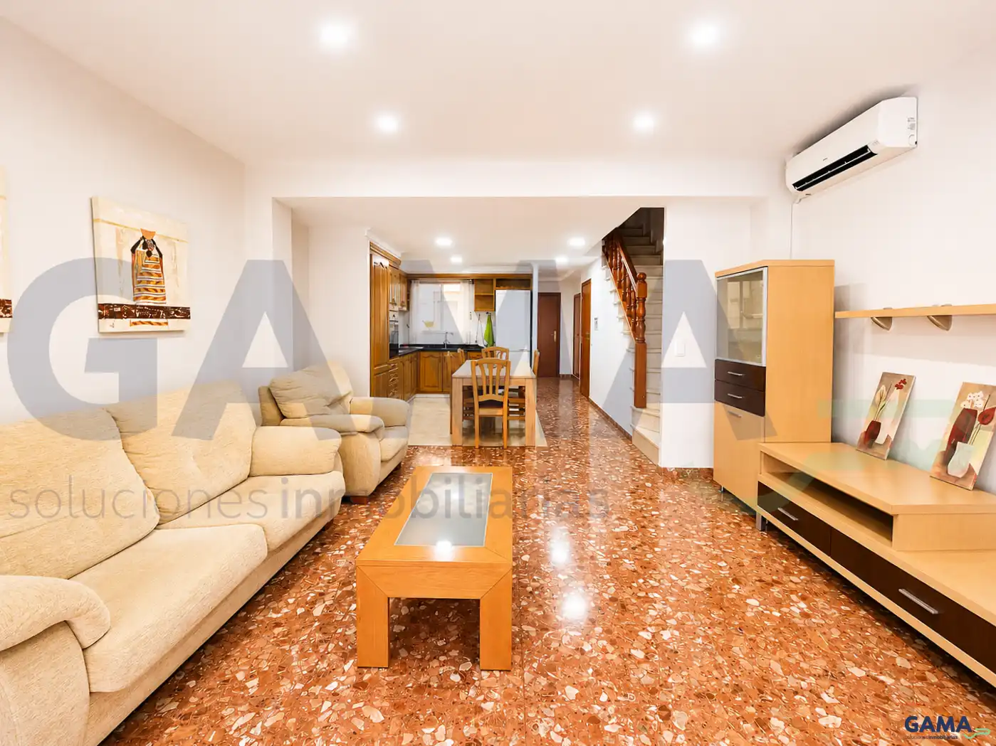 Sala de estar de Casa o chalet en venta en Alzira con Aire acondicionado, Trastero y Amueblado