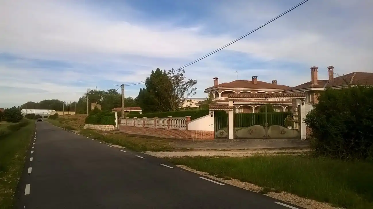Land for sale in SC UA R1-2, Madrigalejo del Monte