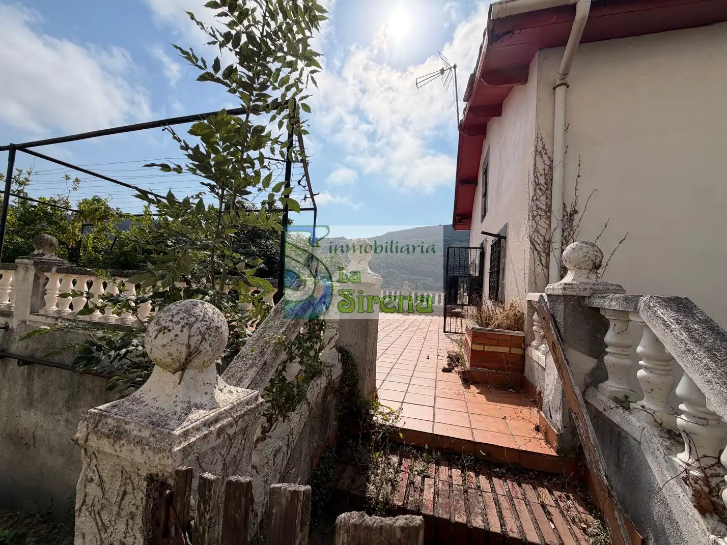 Terraza de Casa o chalet en venta en Castro-Urdiales con Jardín privado, Terraza y Piscina