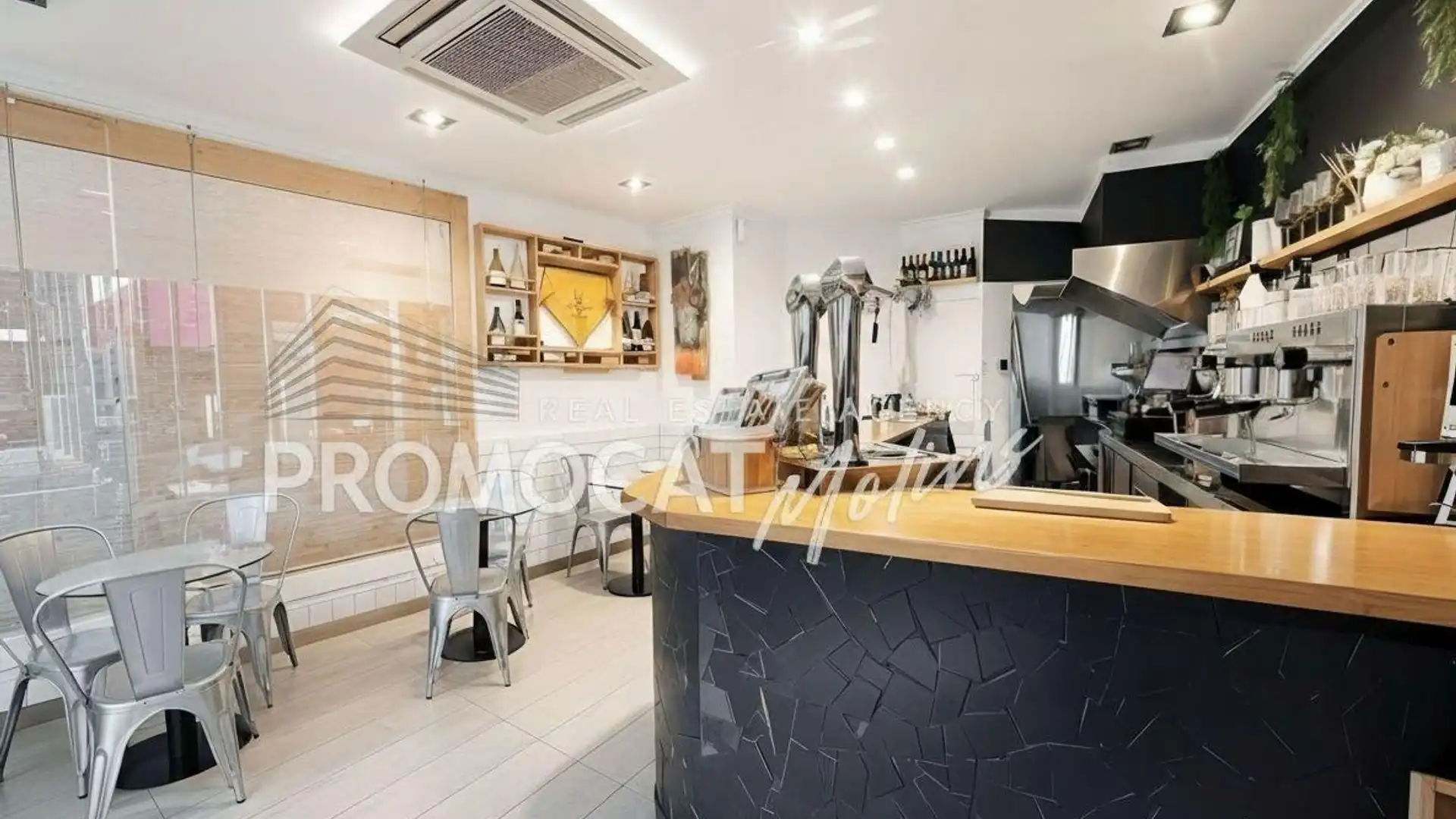 Local en traspaso en Molins de Rei