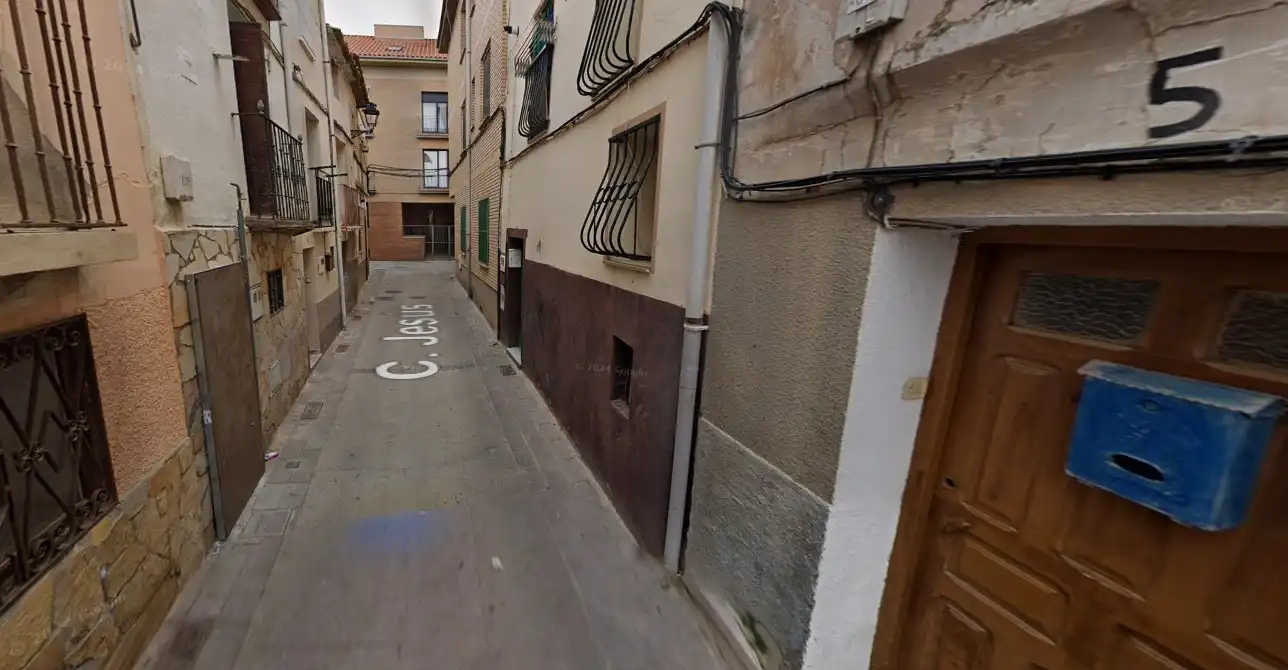 Casa adosada en venta en Calle Jesús, Cintruénigo