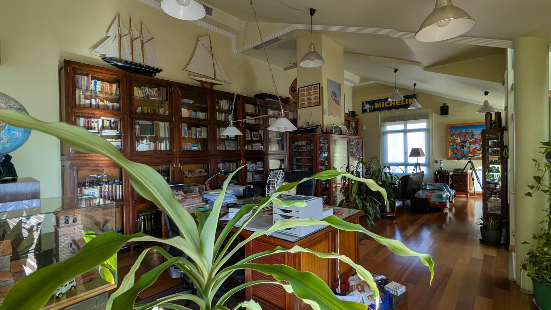 Single-family semi-detached for sale in  Madrid Capital  with Air Conditioner, Private garden and Terrace