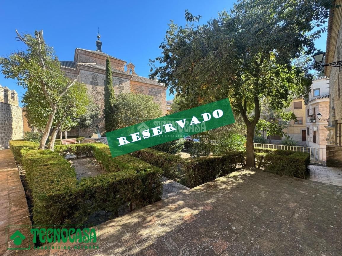 Garden of Flat for sale in  Toledo Capital  with Heating and Parquet flooring