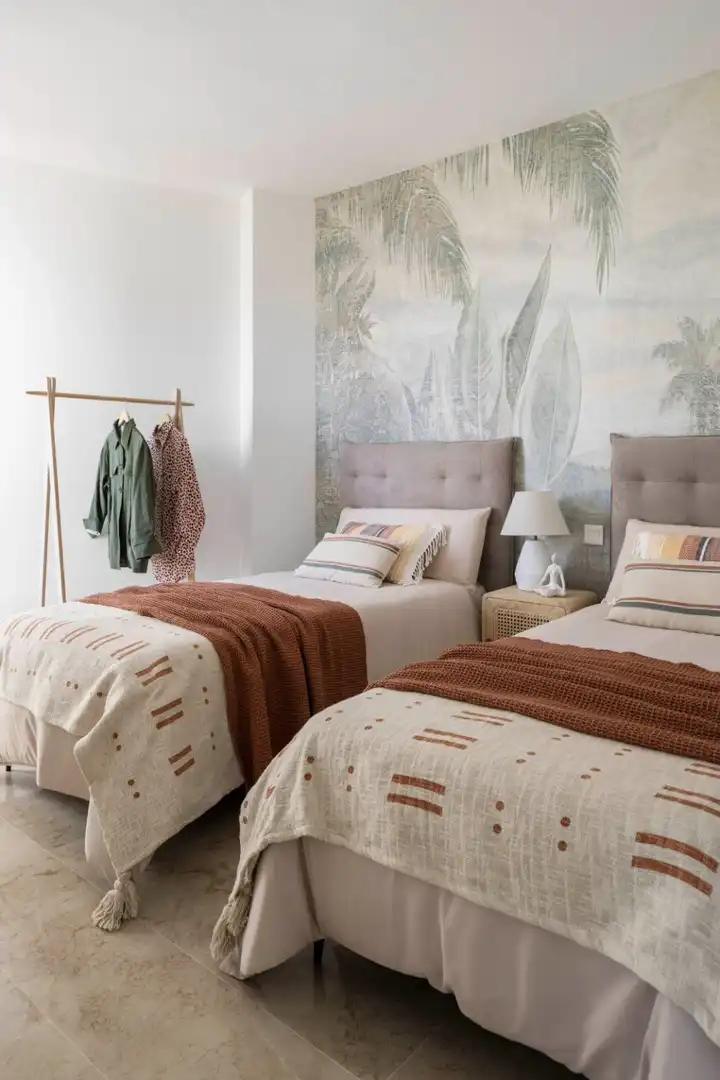 Dormitori de Apartament en venda en Manilva amb Aire condicionat, Jardí privat i Terrassa