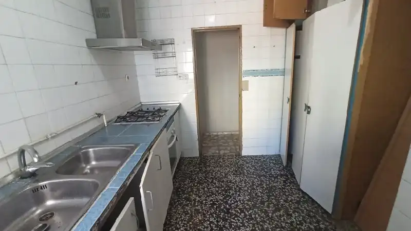 Piso en venta en Ps Perales, Puerta del Ángel