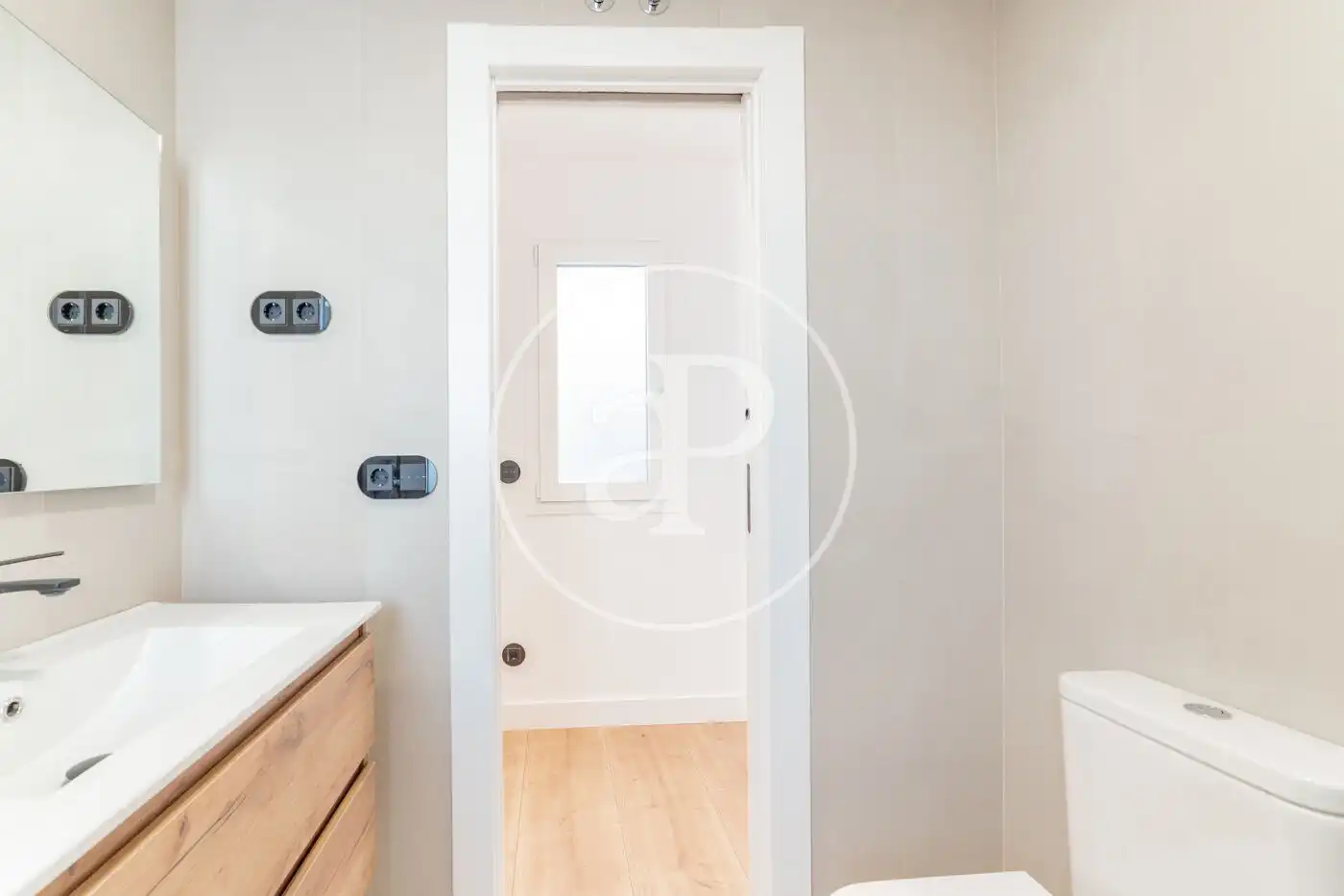 Baño de Ático en venta en Madrid con Aire acondicionado, Calefacción y Terraza