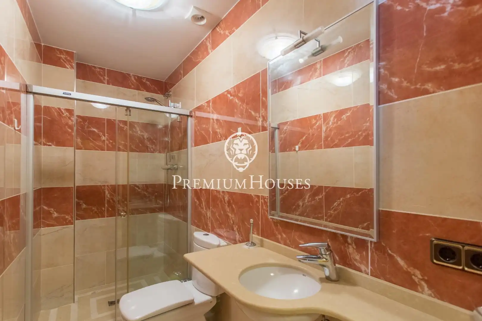 Casa con piscina in vendita a Montgoda, imagen 21