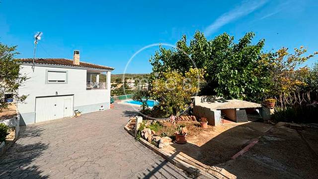 Casa-chalet en Venta en URBANIZACIÓN ALTURY , 0 en Turís