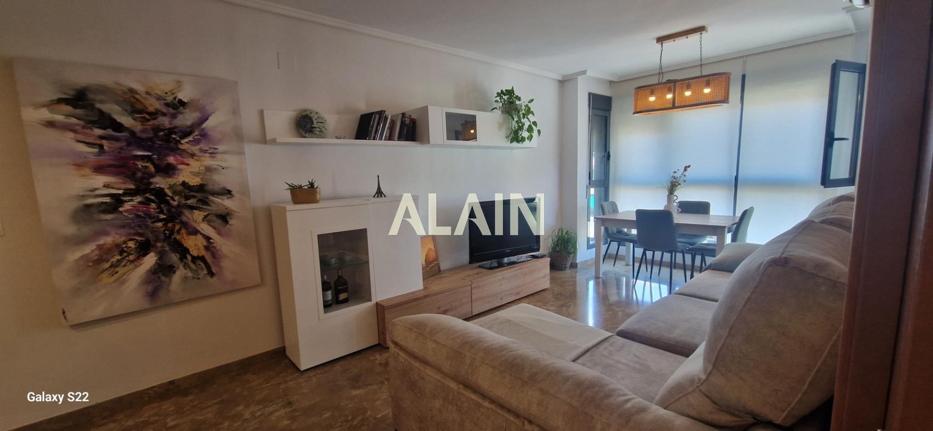 Sala d'estar de Pis en venda en  Valencia Capital amb Aire condicionat, Calefacció i Parquet