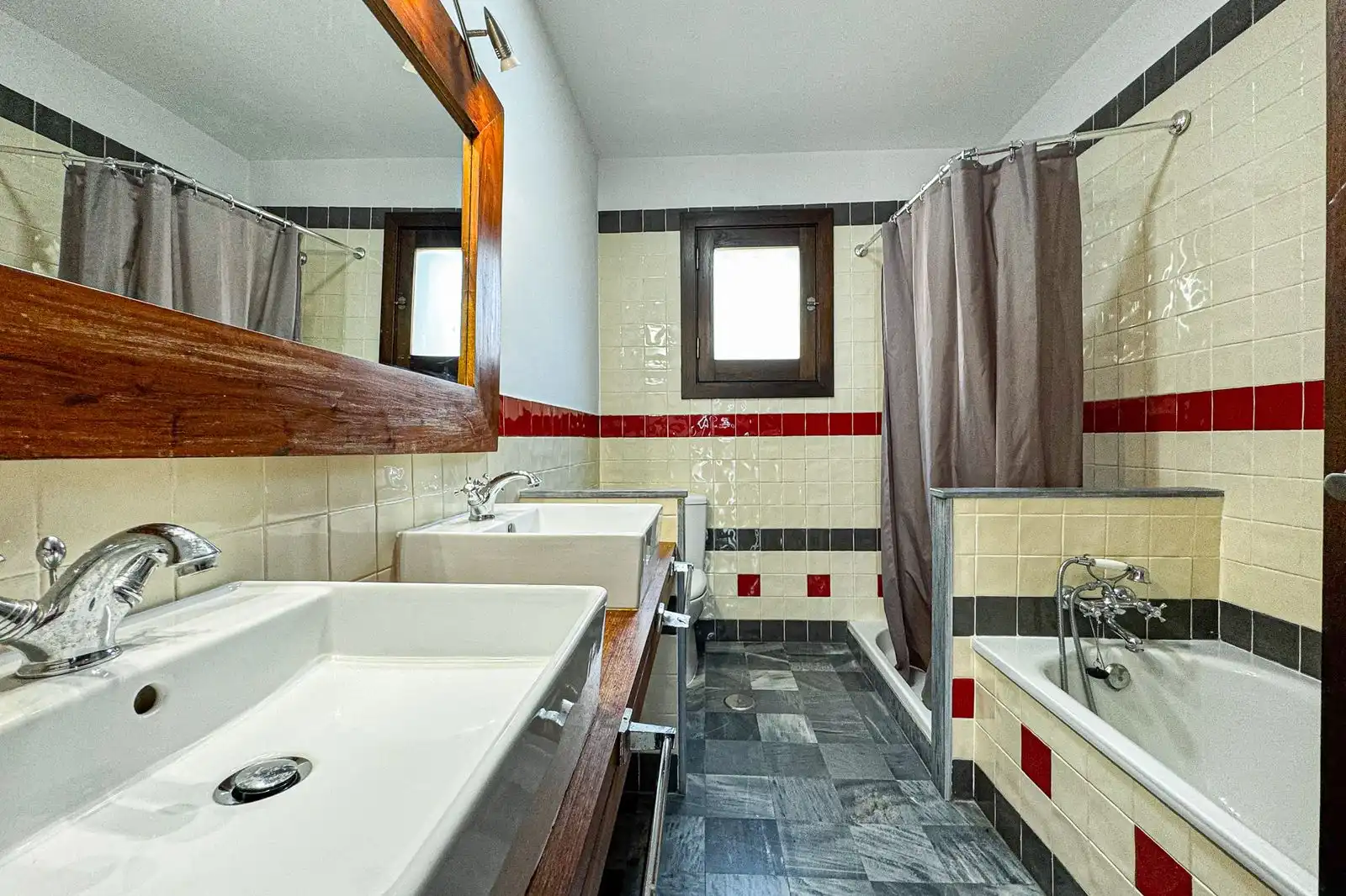 Bathroom of Houses for sale in Níjar  with Terrace, Storage room and Swimming Pool