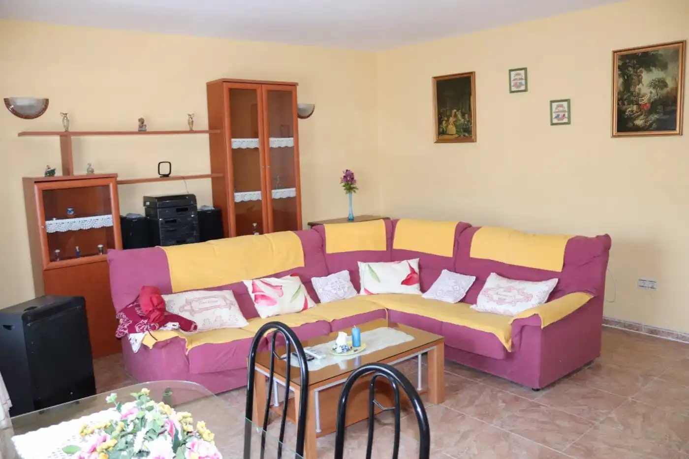 Wohnzimmer von Country house zum Verkauf in El Burgo mit Terrasse und Balkon