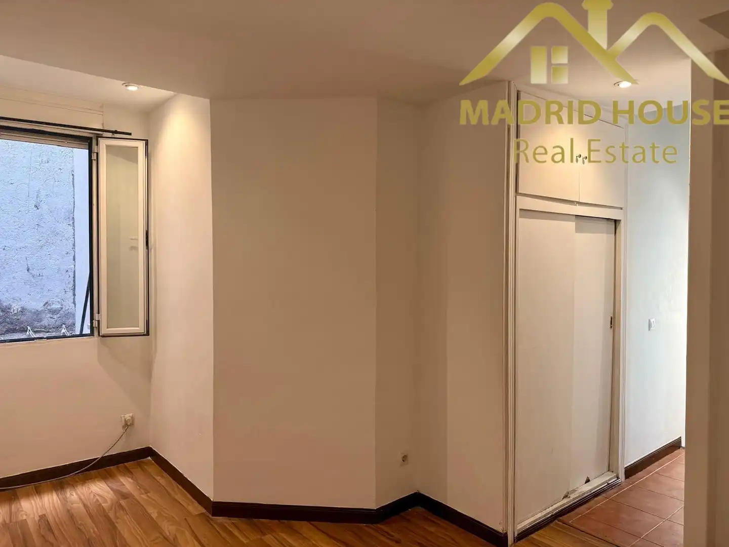 Duplexes for rent in calle de la virgen, San Diego