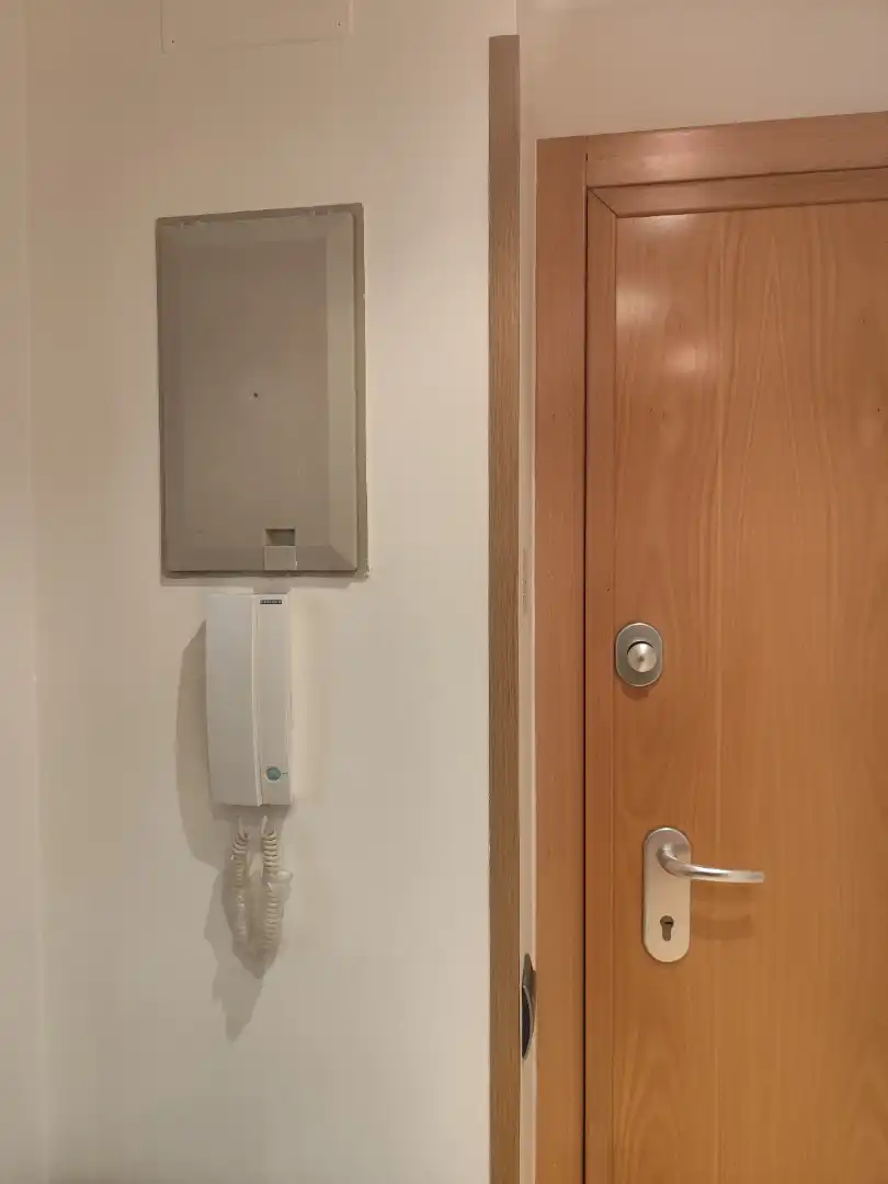 Flat for rent in Valencia  with Air Conditioner, Furnished and Washing machine