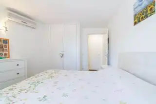 Bedroom of Flat for sale in Palau-saverdera  with Air Conditioner, Private garden and Terrace