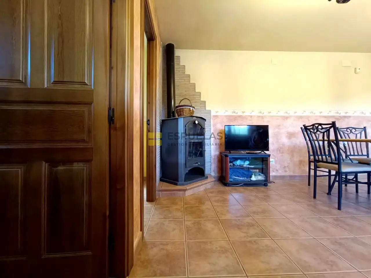 Finca rústica en venta en Autol con Jardín privado, Piscina y Amueblado