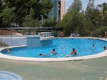 Mini appartamento con piscina in vendita a ave montecarlo 12