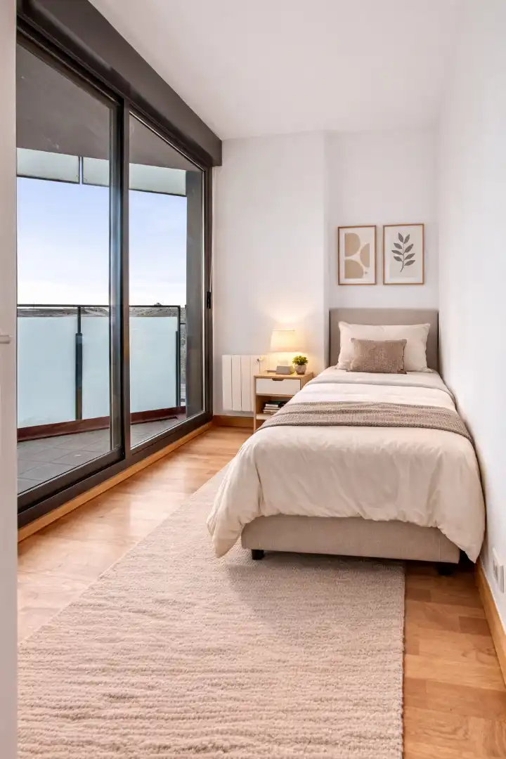 Habitación de Piso en venta en Madrid con Aire acondicionado, Trastero y Piscina comunitaria