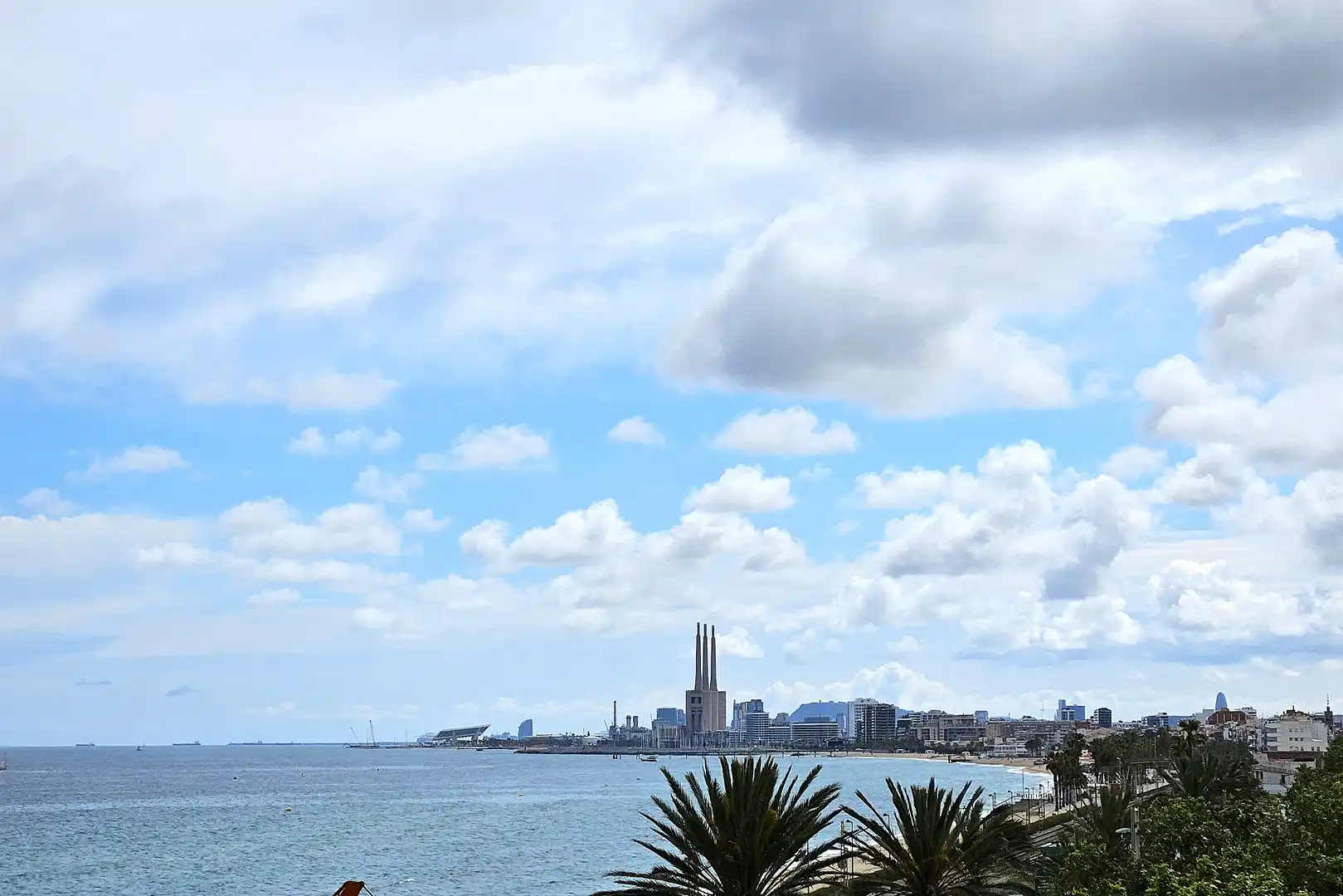 Vista exterior de Piso en venta en Badalona con Calefacción
