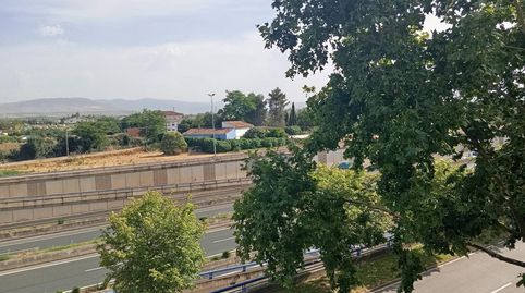 Foto 4 de Piso en venta en Calle Antonio de Nebrija, Cascajos - Piqueras, Logroño