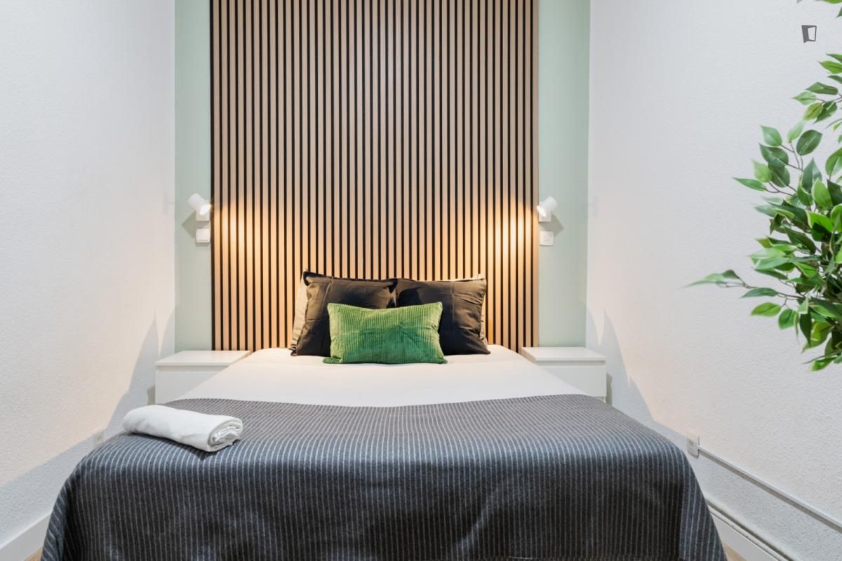 Dormitori de Apartament de lloguer en  Madrid Capital amb Moblat, Forn i Rentadora