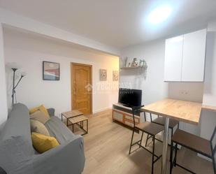 Living room of Flat to rent in Leganés  with Air Conditioner, Terrace and Furnished