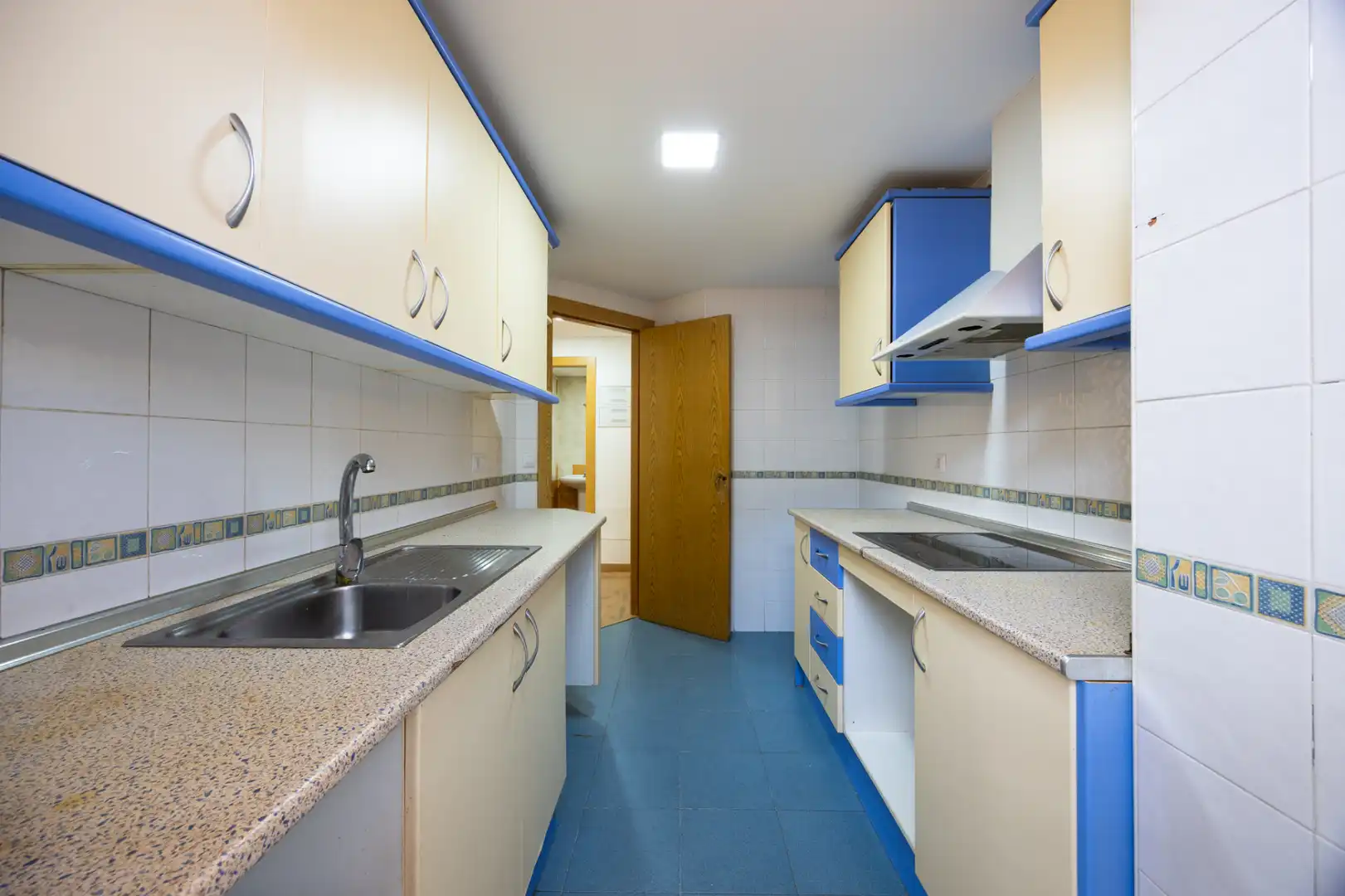 Kitchen of Flat for sale in Gerindote  with Storage room and Community pool