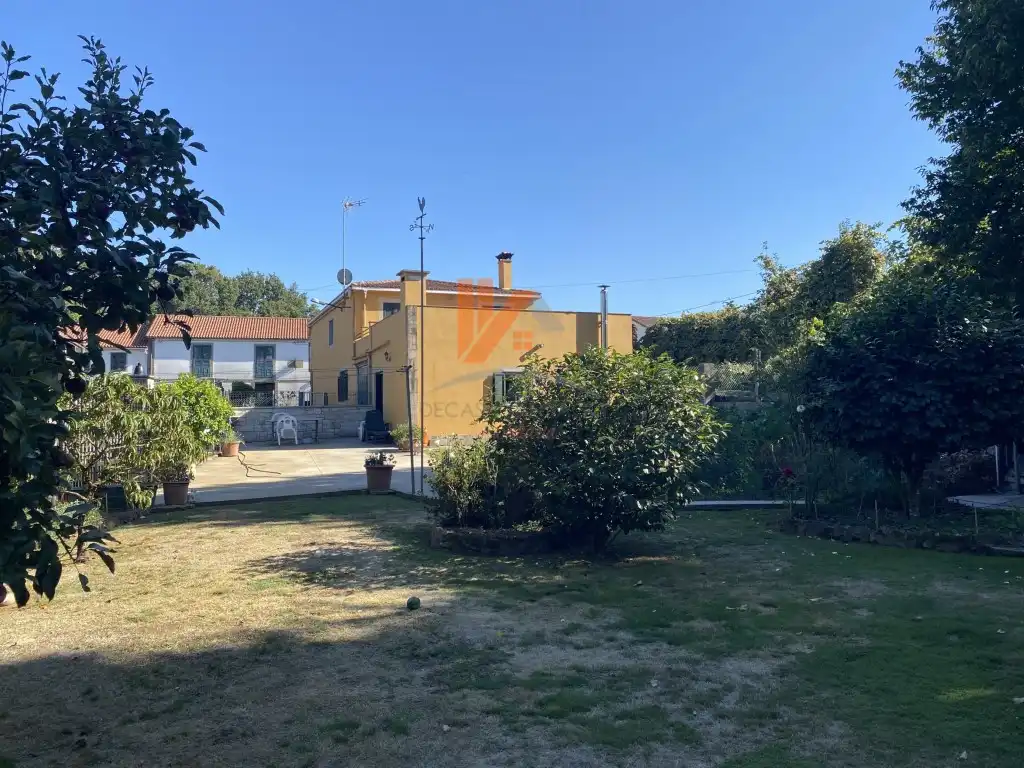 Vista exterior de Casa o chalet en venta en Parroquias de Santiago