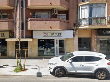 Casa en venda a LUIS MONTOTO