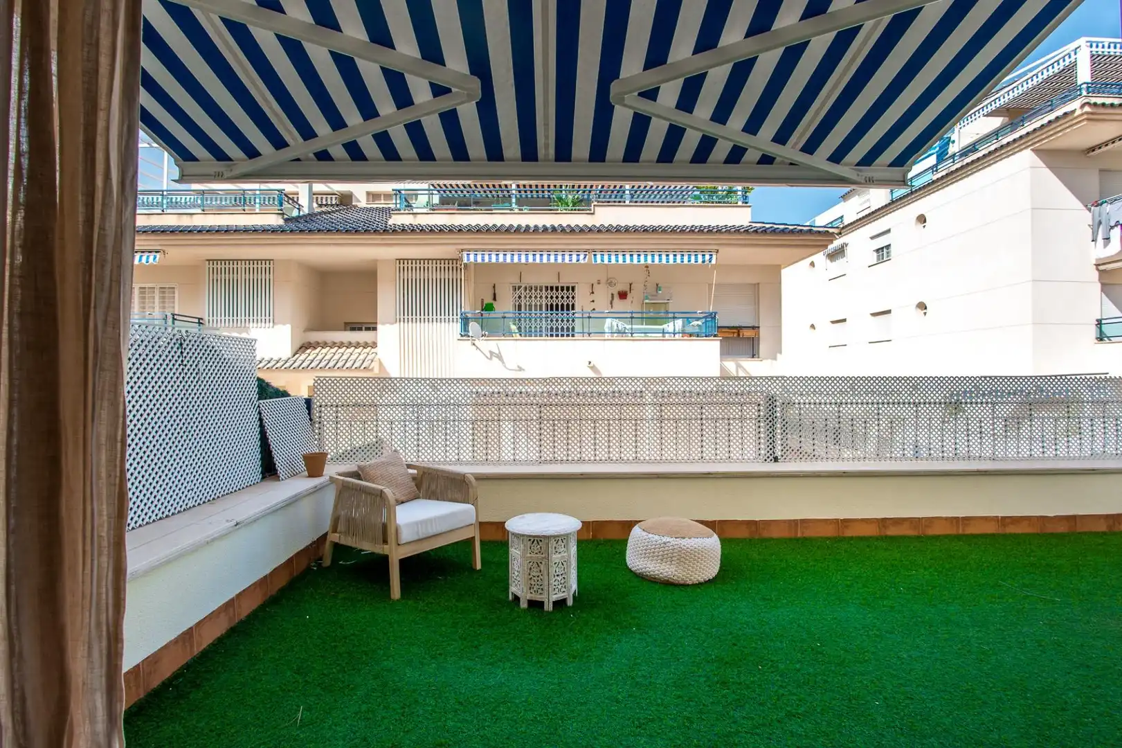 Terrassa de Pis en venda en Pilar de la Horadada amb Aire condicionat, Calefacció i Jardí privat
