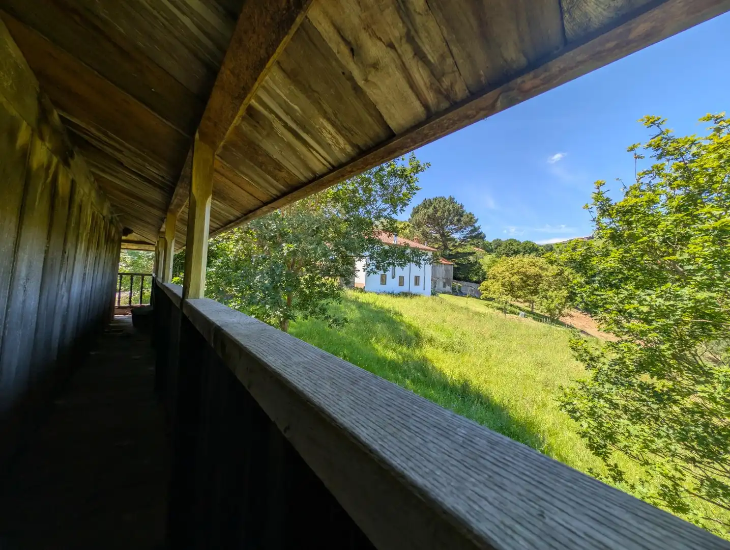 Vista exterior de Casa o chalet en venta en Salas con Jardín privado, Terraza y Trastero