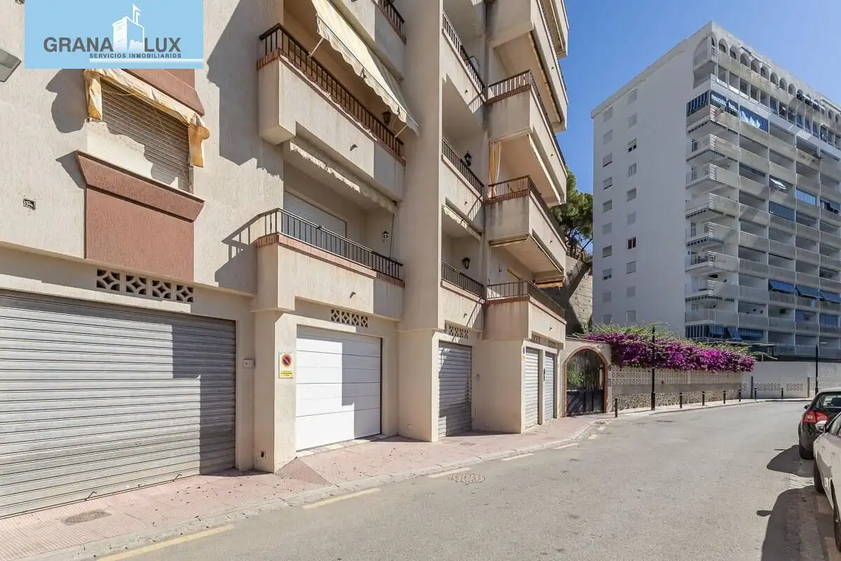 Vista exterior de Pis en venda en Almuñécar amb Terrassa i Traster