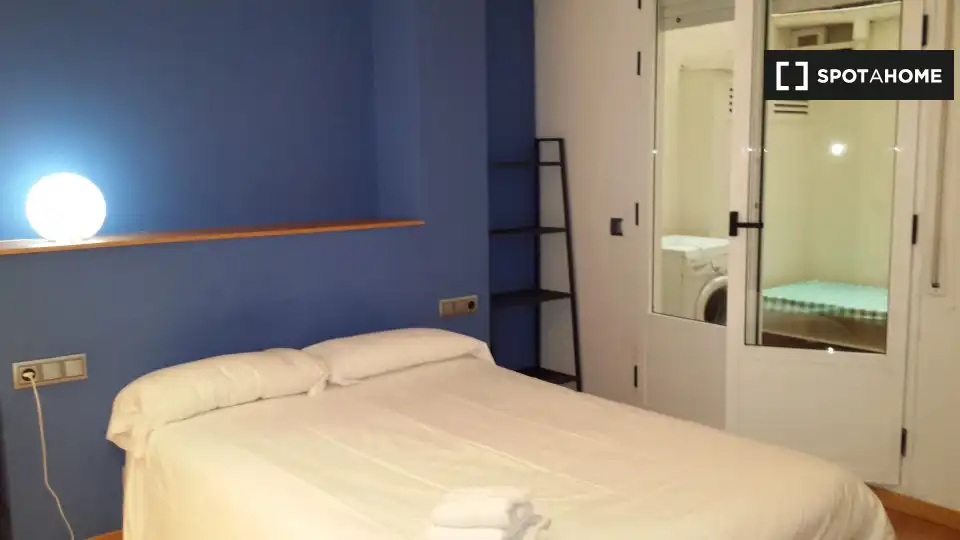 Flat with terrace to rent in Eixample, imagen 3
