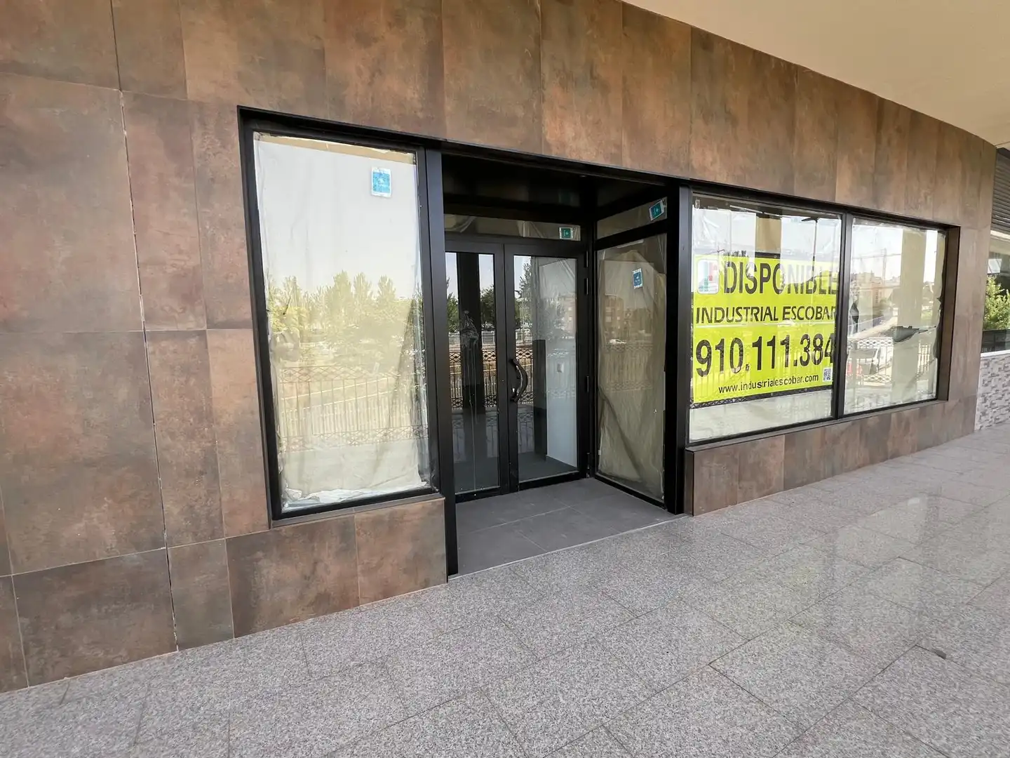 Local comercial en venda a Plaza Alegría 3