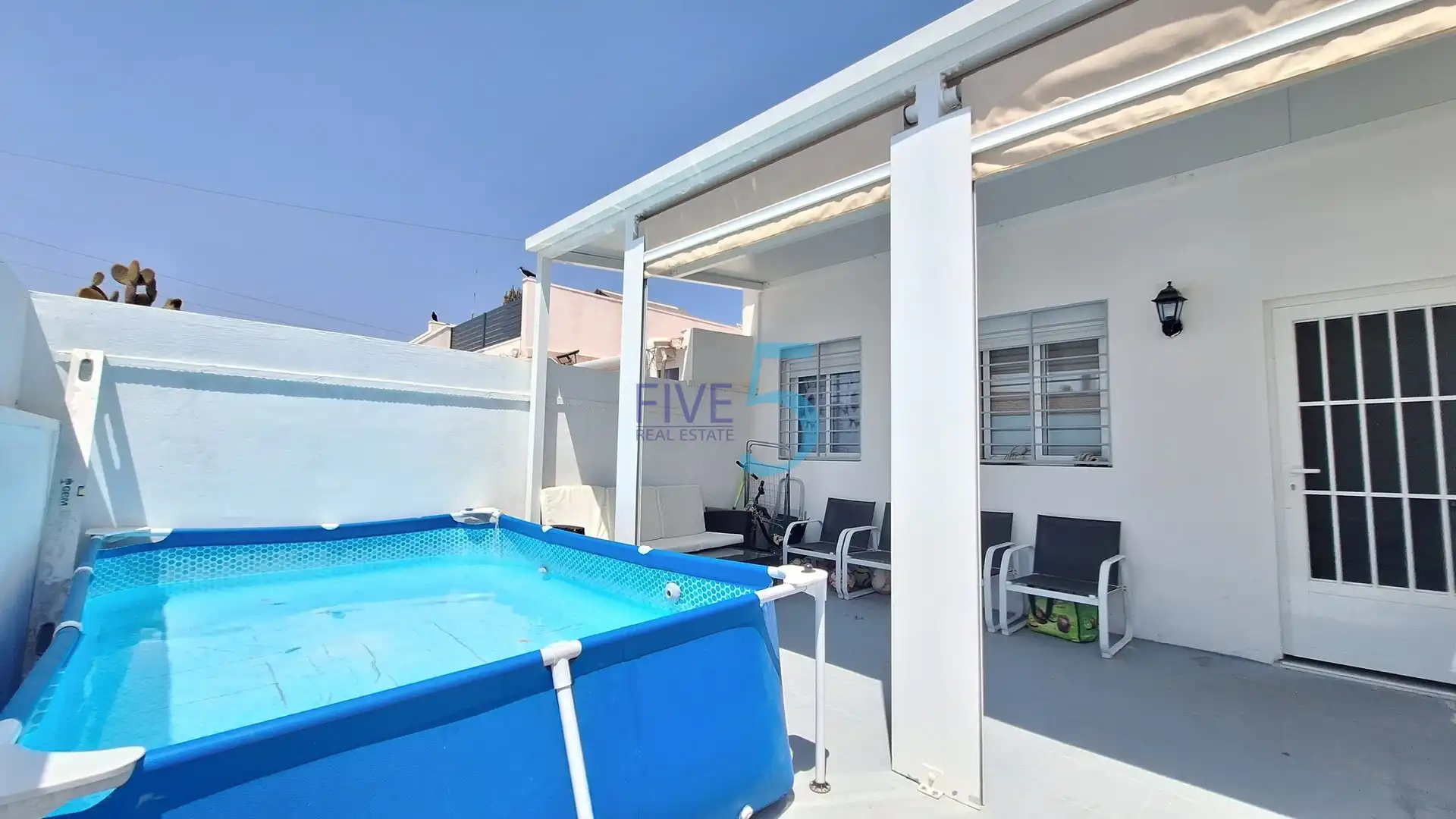 Maison avec piscine à vendre à Zona Carrefour - Urbanizaciones