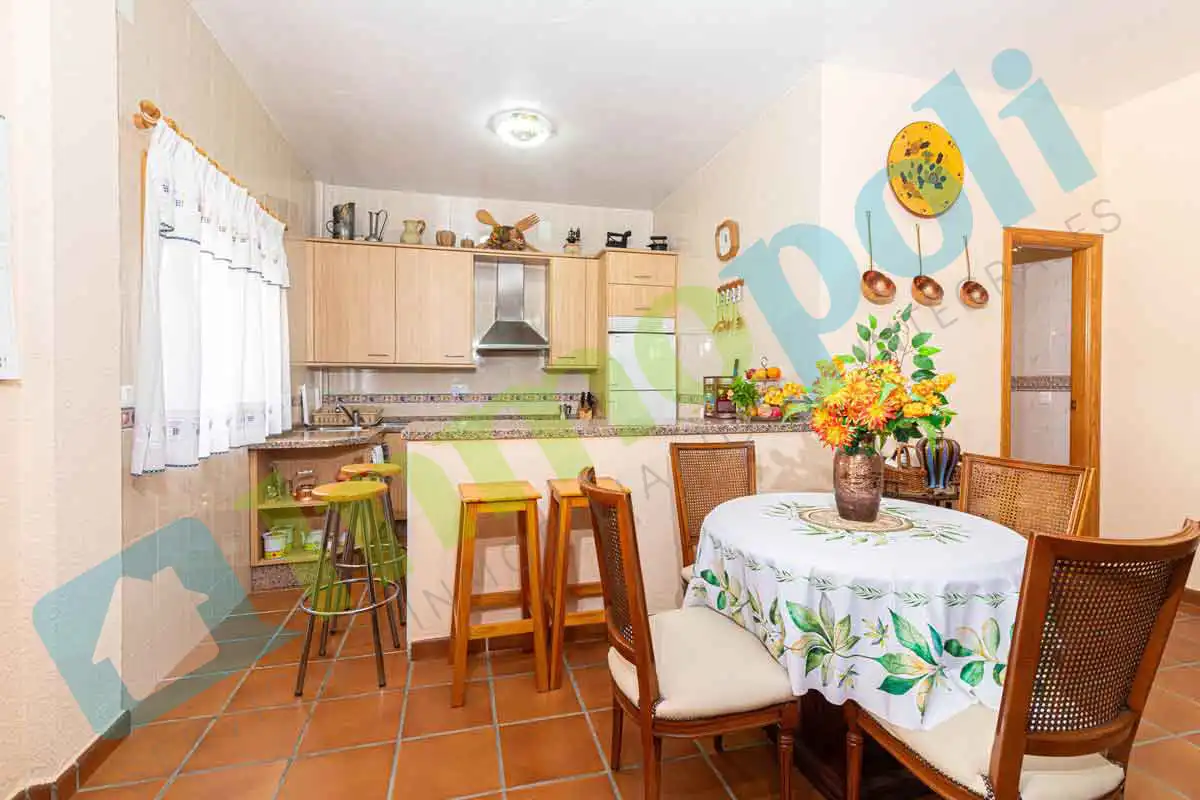 Küche von Haus oder Chalet zum Verkauf in Badajoz mit Klimaanlage und Abstellraum